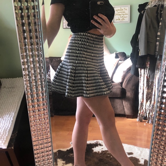 Black/ white skirt jacquard - Picture 3 of 3